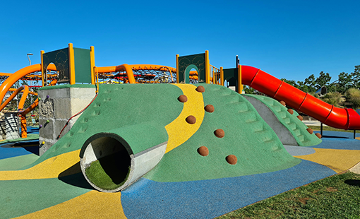 Tharwani Mirano Park Images